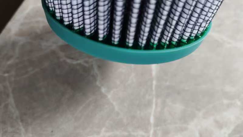 硅膠粘金屬濾芯慢干膠水操作三步驟